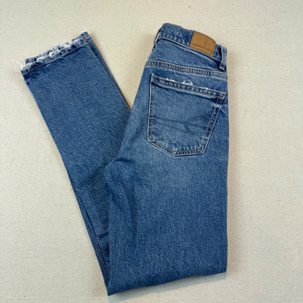 American Eagle 2 Super High-Rise Straight Jeans Womens Blue Distressed Stretch